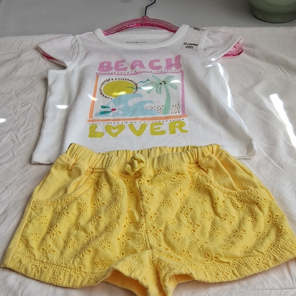 New Beach Lover T-shirt and A Yellow Shorts Set.